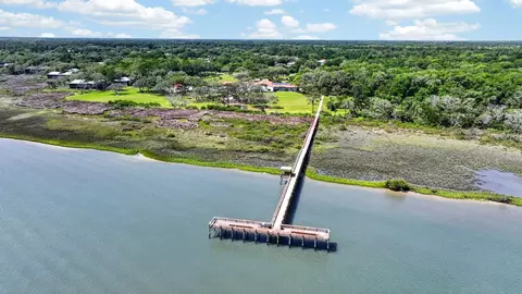 View/Area - 621 Shores Blvd, Saint Augustine, FL 32086 photo 8 of 9