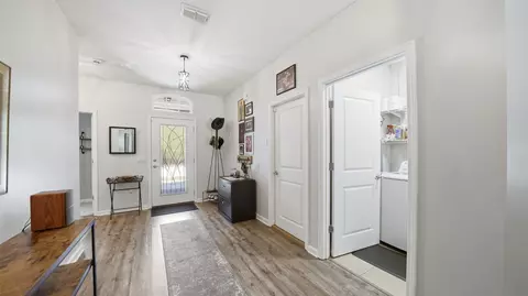 Entry Way - 164 Wild Egret Ln, Saint Augustine, FL 32086 photo 4 of 5