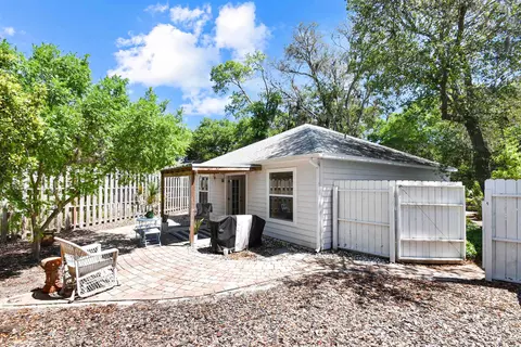 Exterior - 19 Lockhart Ln, Saint Augustine, FL 32080 photo 4 of 10