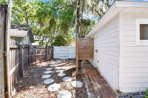 Exterior - 19 Lockhart Ln, Saint Augustine, FL 32080 photo 5 of 10