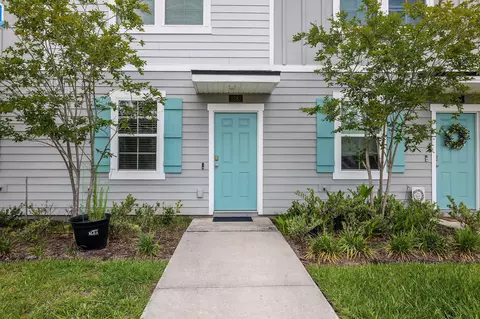8383 Retrograde, Jacksonville, FL 32256