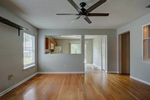 Living - 108 Brays Island Ln, Saint Augustine, FL 32092 photo 2 of 5