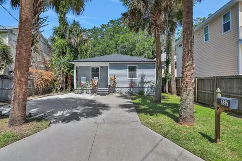 Exterior - 237 Riberia St, Saint Augustine, FL 32084 photo 5 of 5