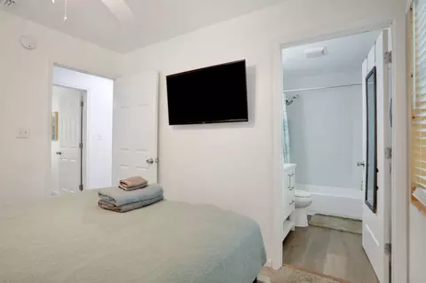 Bedroom - 237 Riberia St, Saint Augustine, FL 32084 photo 9 of 9