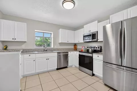 Kitchen - 330 Shores Blvd, Saint Augustine, FL 32086 photo 3 of 6