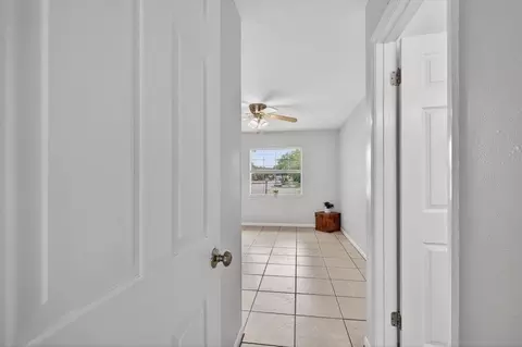 Entry Way - 330 Shores Blvd, Saint Augustine, FL 32086 photo 1 of 1