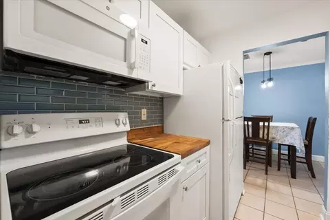 Kitchen - 1035 Dorado Dr, Saint Augustine, FL 32086 photo 3 of 3