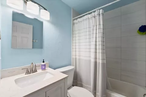 Bath - 1035 Dorado Dr, Saint Augustine, FL 32086 photo 1 of 2
