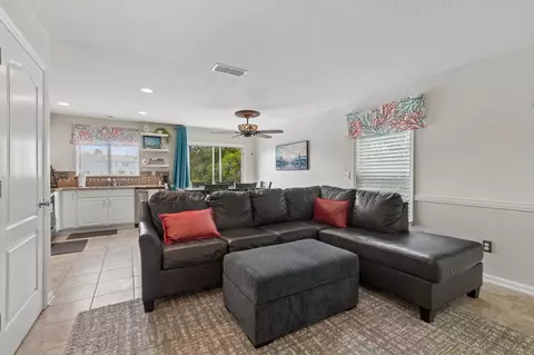 Living - 58 Islander Cir, Saint Augustine, FL 32080 photo 4 of 4