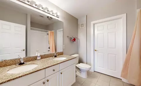 Bath - 135 Legendary Dr #302, Saint Augustine, FL 32092 photo 1 of 2