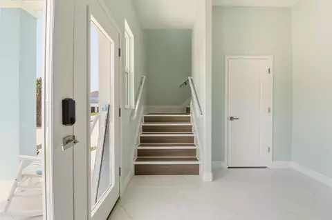 Entry Way - 5900 Costanero Rd, Saint Augustine, FL 32080 photo 3 of 5