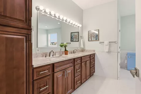 Bath - 5900 Costanero Rd, Saint Augustine, FL 32080 photo 2 of 10