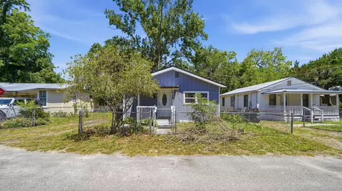 Exterior - 26 Avery St, Saint Augustine, FL 32084 photo 6 of 6