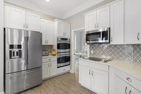 Kitchen - 220 Fiddlers Point Dr, Saint Augustine, FL 32080 photo 1 of 3