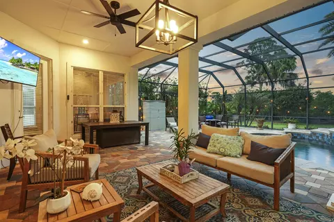 Exterior - 220 Fiddlers Point Dr, Saint Augustine, FL 32080 photo 4 of 11