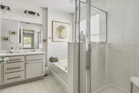 Bath - 614 Tumbled Stone Way, Saint Augustine, FL 32086 photo 1 of 4