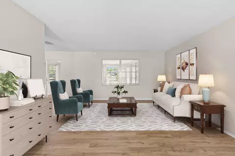Living - 944 Orca Cir, Saint Augustine, FL 32086 photo 2 of 7