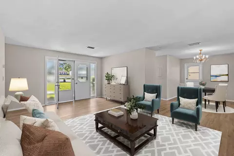 Living - 944 Orca Cir, Saint Augustine, FL 32086 photo 4 of 7