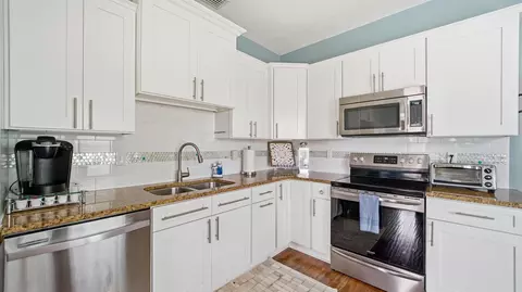 Kitchen - 251 Riberia St, Saint Augustine, FL 32084 photo 2 of 6