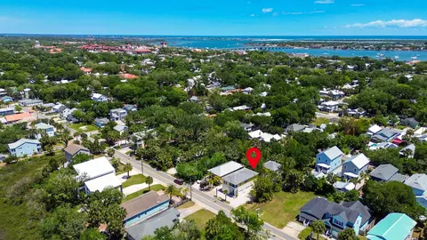 View/Area - 251 Riberia St, Saint Augustine, FL 32084 photo 7 of 9