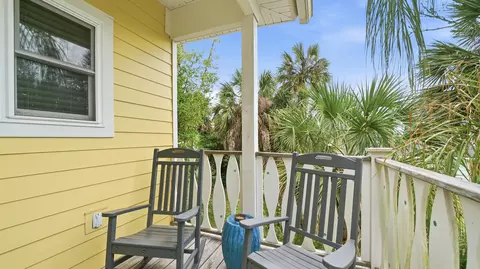Exterior - 251 Riberia St, Saint Augustine, FL 32084 photo 9 of 24