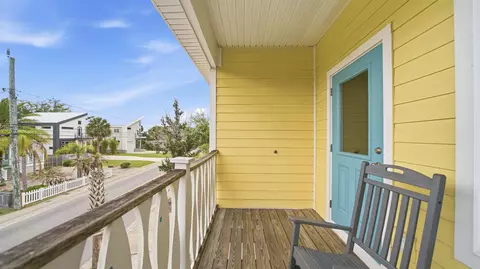 Exterior - 251 Riberia St, Saint Augustine, FL 32084 photo 7 of 24
