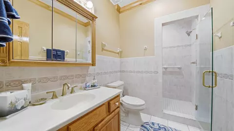 Bath - 5198 Atlantic Vw, Saint Augustine, FL 32080 photo 1 of 10