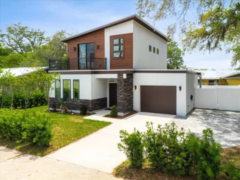 18 Clark St, Saint Augustine, FL 32084