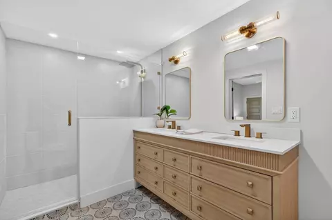 Bath - 361 Armas Ave, Saint Augustine, FL 32084 photo 1 of 2