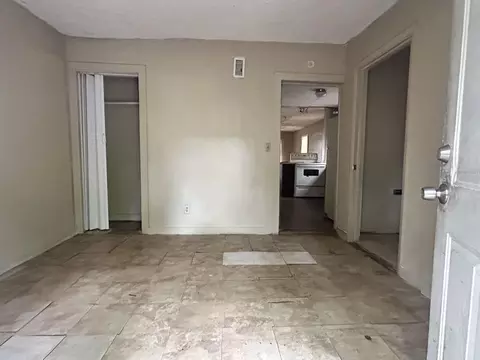 Living - 1663 W 30th St, Jacksonville, FL 32209 photo 1 of 4