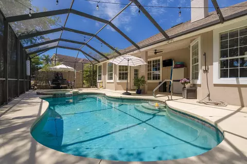 Exterior - 520 Turnberry Ln, Saint Augustine, FL 32080 photo 13 of 20