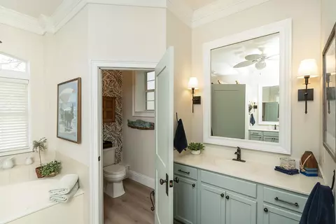 Bath - 520 Turnberry Ln, Saint Augustine, FL 32080 photo 4 of 8