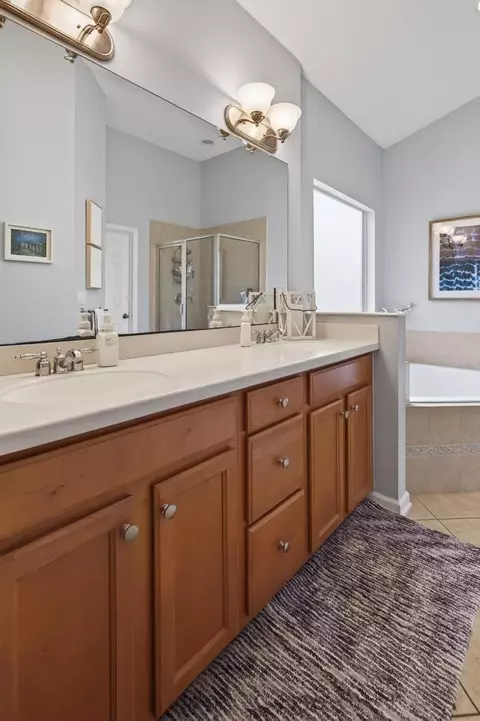 Bath - 3152 E Banister Rd, Saint Augustine, FL 32092 photo 6 of 10