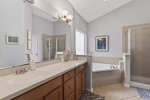 Bath - 3152 E Banister Rd, Saint Augustine, FL 32092 photo 5 of 10