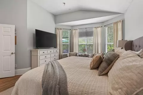 Bedroom - 3152 E Banister Rd, Saint Augustine, FL 32092 photo 5 of 7