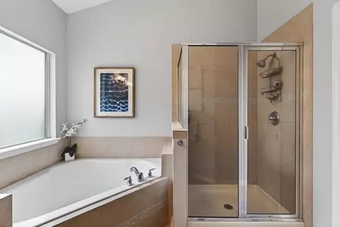 Bath - 3152 E Banister Rd, Saint Augustine, FL 32092 photo 7 of 10