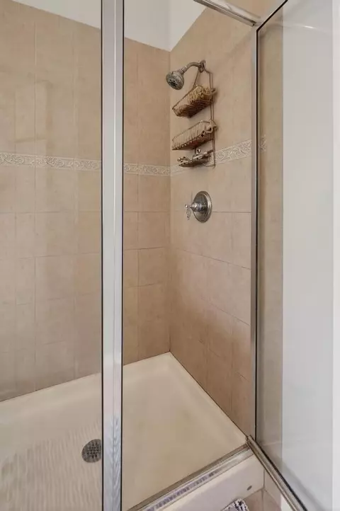 Bath - 3152 E Banister Rd, Saint Augustine, FL 32092 photo 10 of 10