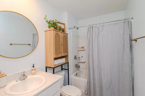 Bath - 281 Ardila Cir, Saint Augustine, FL 32084 photo 2 of 2