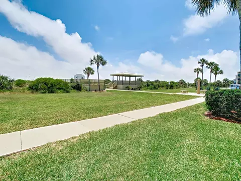 Exterior - 2 Dondanville Rd #110, Saint Augustine, FL 32080 photo 4 of 4