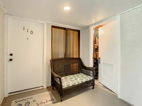 Exterior - 2 Dondanville Rd #110, Saint Augustine, FL 32080 photo 2 of 4