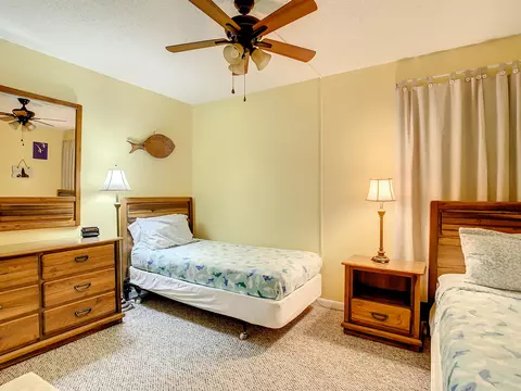 Bedroom - 2 Dondanville Rd #110, Saint Augustine, FL 32080 photo 4 of 8