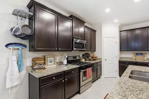Kitchen - 58 Ceja Way, Saint Augustine, FL 32095 photo 7 of 9