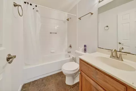 Bath - 18 Talavera Ct #18, Saint Augustine, FL 32086 photo 1 of 4