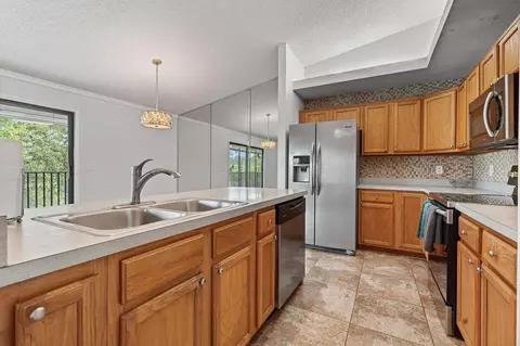 Kitchen - 18 Talavera Ct #18, Saint Augustine, FL 32086 photo 2 of 4