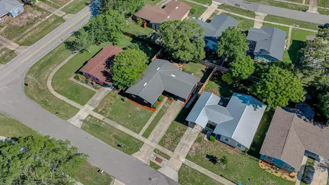 200 Cecilia Ct, Saint Augustine, FL 32086 photo 2