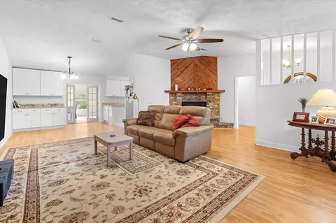 Living - 601 Prince Rd, Saint Augustine, FL 32086 photo 1 of 4