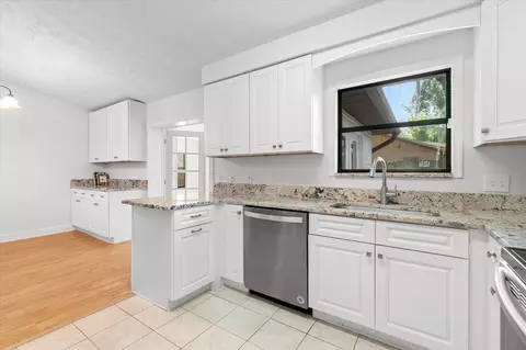 Kitchen - 601 Prince Rd, Saint Augustine, FL 32086 photo 4 of 4