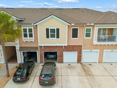 Exterior - 1017 Golden Lake Loop, Saint Augustine, FL 32084 photo 5 of 9