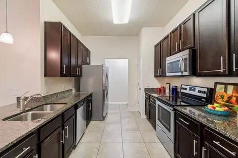 Kitchen - 1017 Golden Lake Loop, Saint Augustine, FL 32084 photo 1 of 5