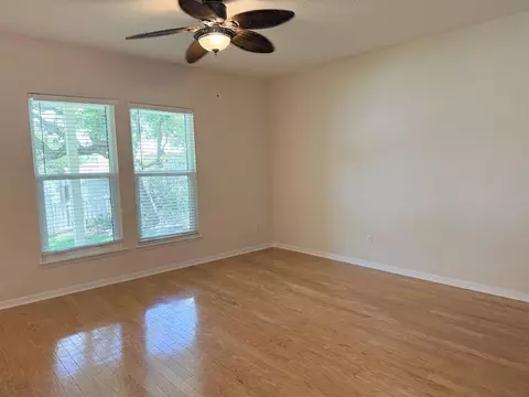 Living - 214 Seventeenth St, Saint Augustine, FL 32084 photo 2 of 3